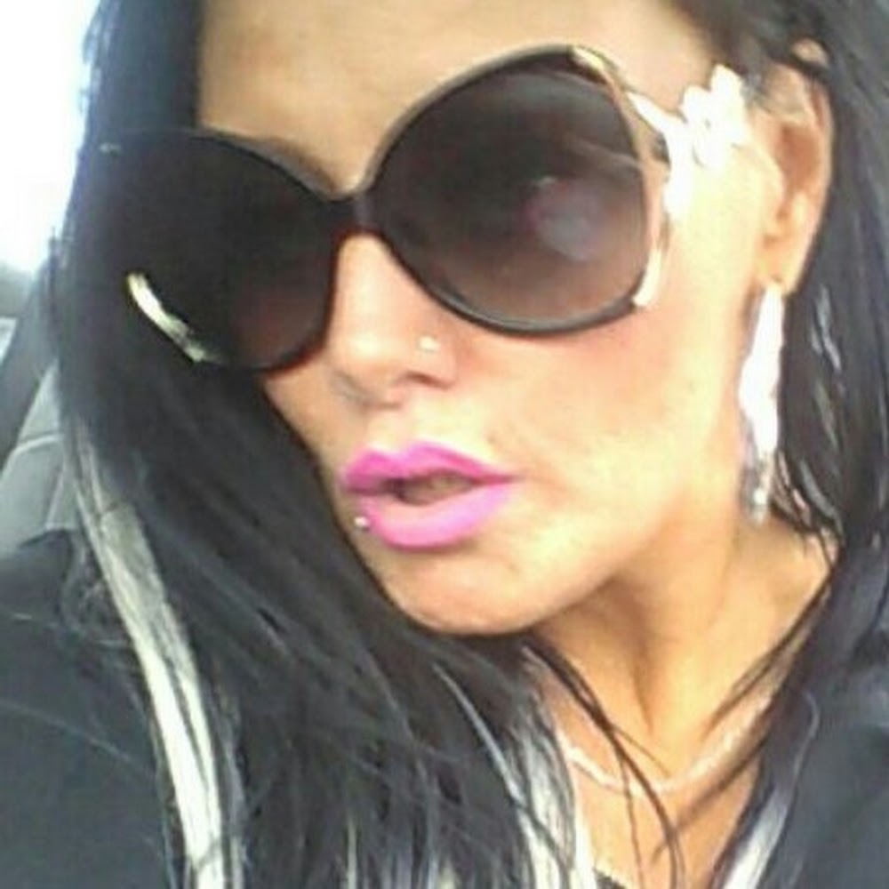 Meet your Posher, Krystal